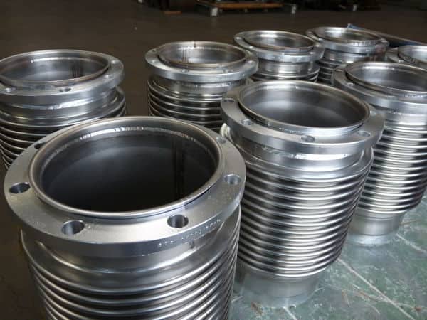 c-manifold-exhaust expansion-joints
