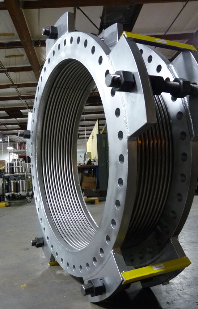 large diameter stainless steel expansion joint with tie rods
