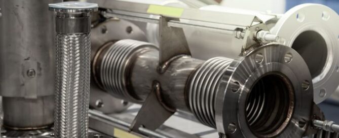 Expansion Joints vs. Bellows: What’s the Difference?