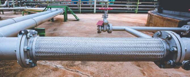 The Different Types of End Fittings for Expansion Joints